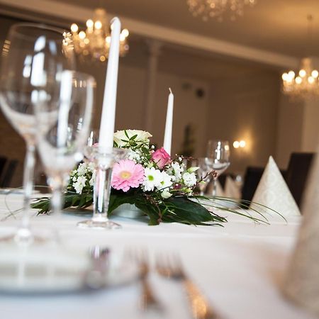 Hotel & Restaurant Schwarzes Kreuz Fürth Zewnętrze zdjęcie